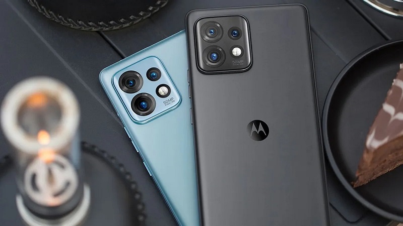 Selon Certaines Rumeurs, Motorola Ramènerait son Téléphone Phare Ultra Cette Année